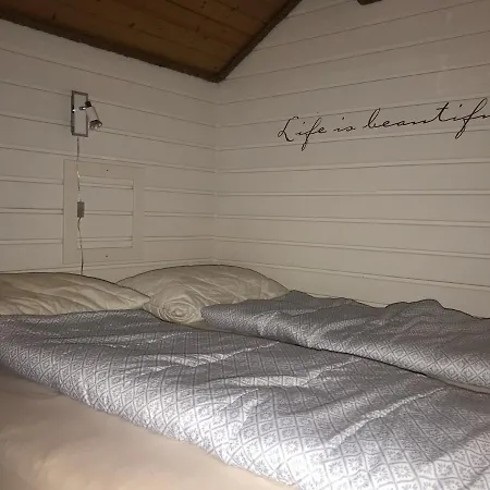 Waterfront Twin Tatil Evi Stamsund